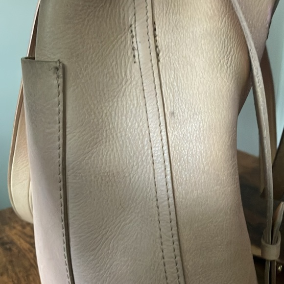 Madewell Medium Transport Leather Tote - Picture 11 of 11